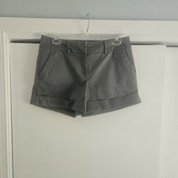 Women's New York & Company Gray 8 Shorts