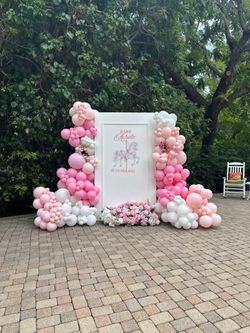 Balloon garland