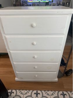Wood dresser