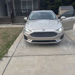 2019 Ford Fusion