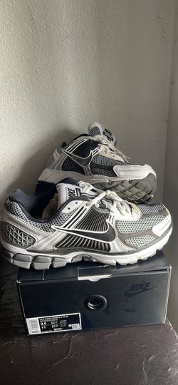 Nike Men Shoes