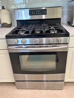 propane stove clean and works great