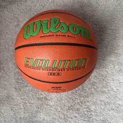 Wilson Evolution Advanced Micro  composite Leather Size 6