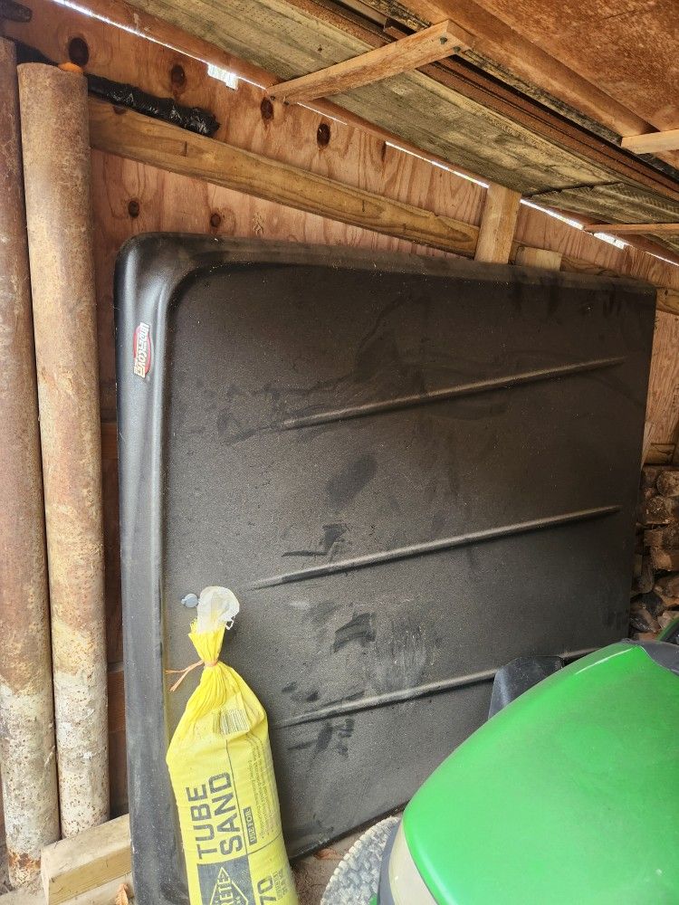 Hard Tonneau Cover