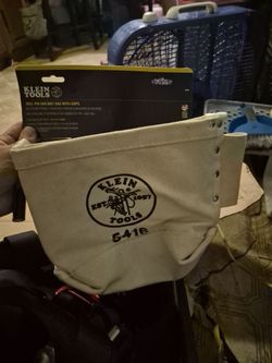 klein Bolt bag for toolbelt w/ hand tools