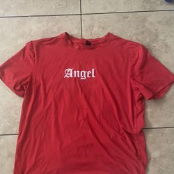 Angel graphic tee