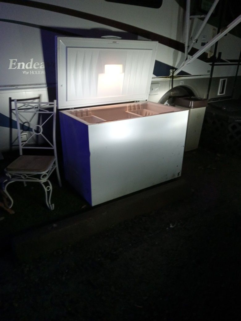 FREEZER