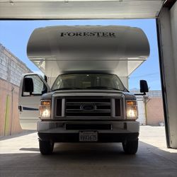 2019 Forest River Forester RV