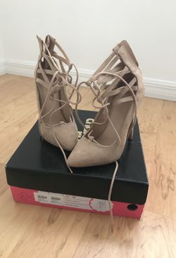 Nude high heels size6