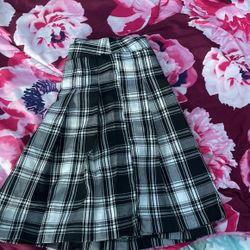 Pleated Skirt