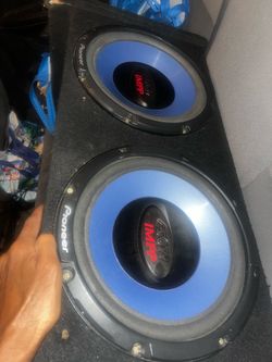Dual Pioneer 450W 12” Subs