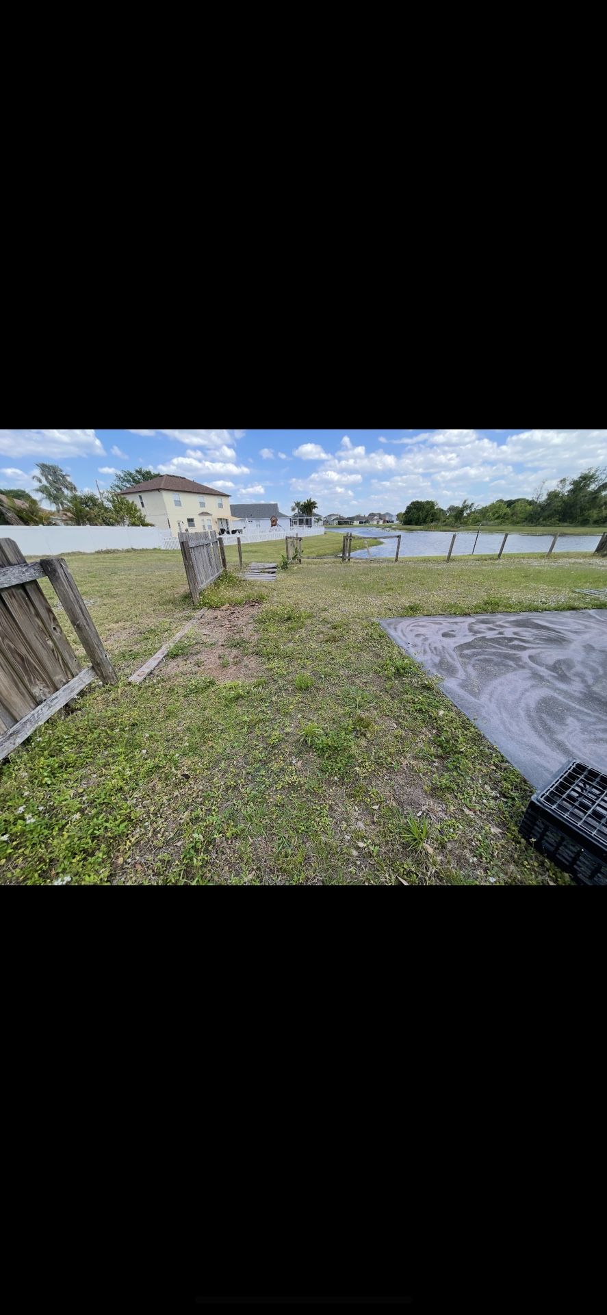 (12) Free Used Wood Fence POSTS