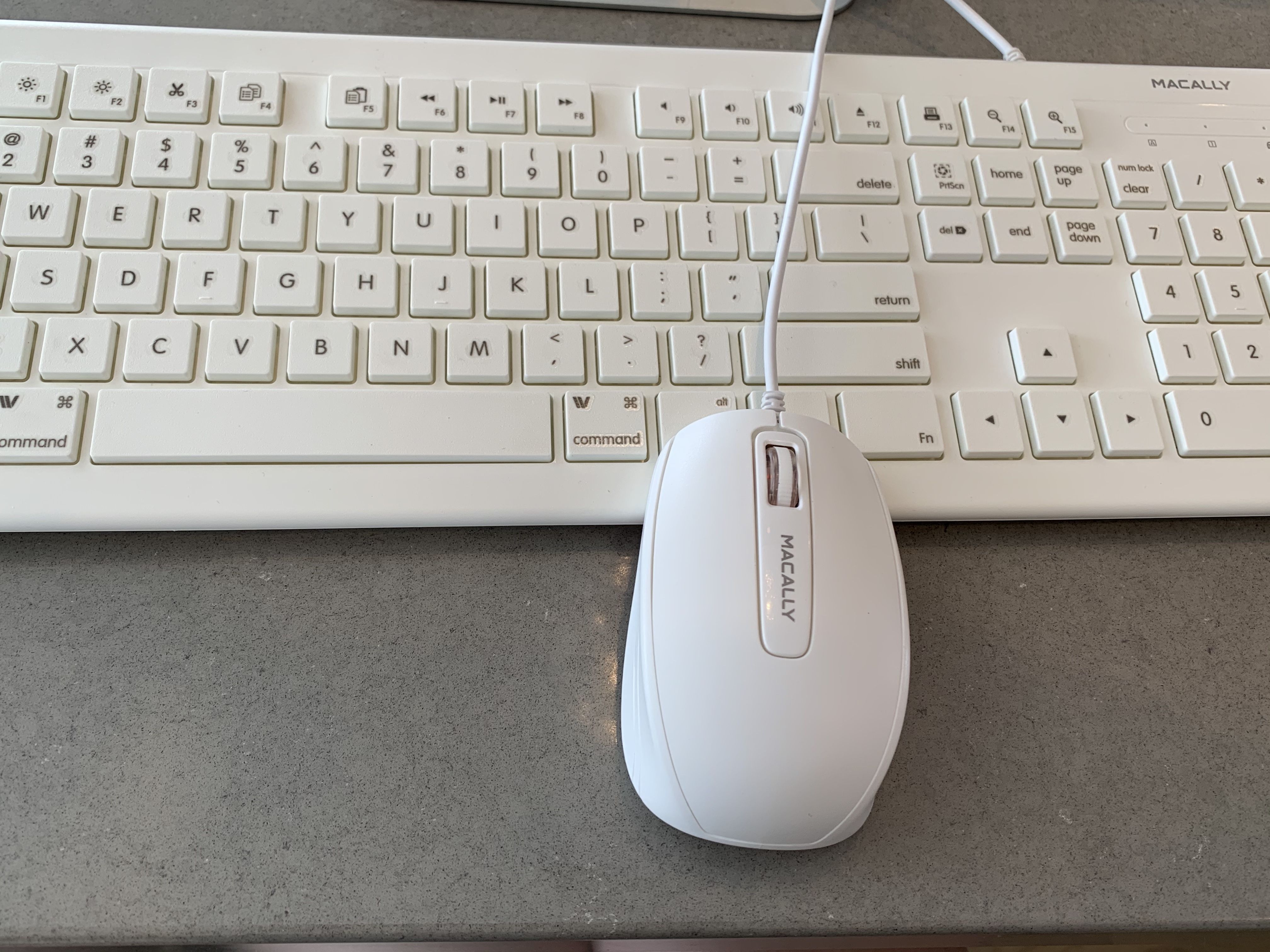 MacAlly keyboard and mouse set