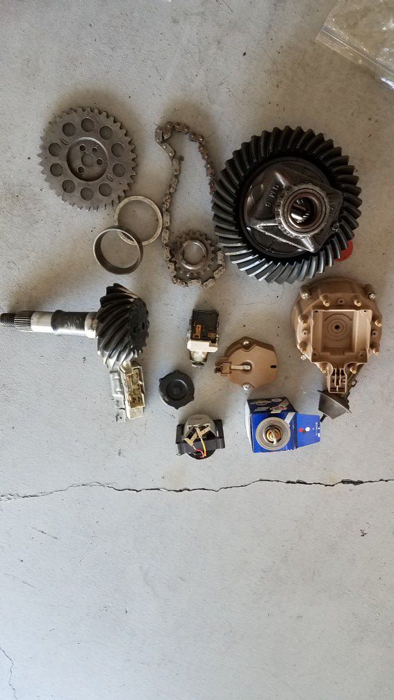 Chevy Camaro/SBC parts