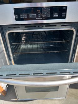 KitchenAid. Double oven for sale