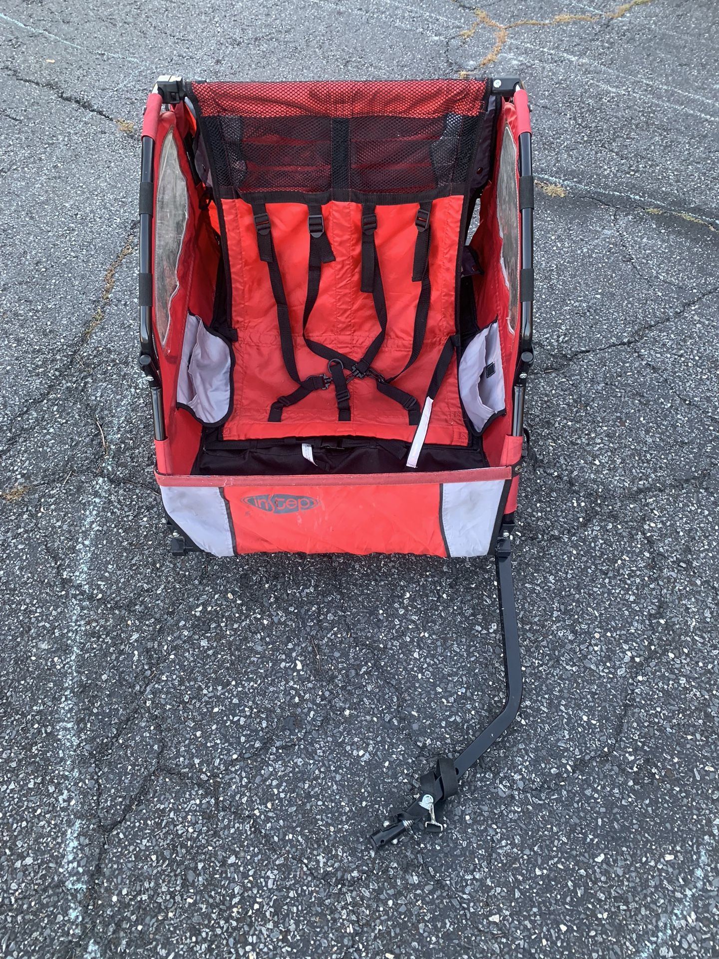 Instep Double Bike Trailer