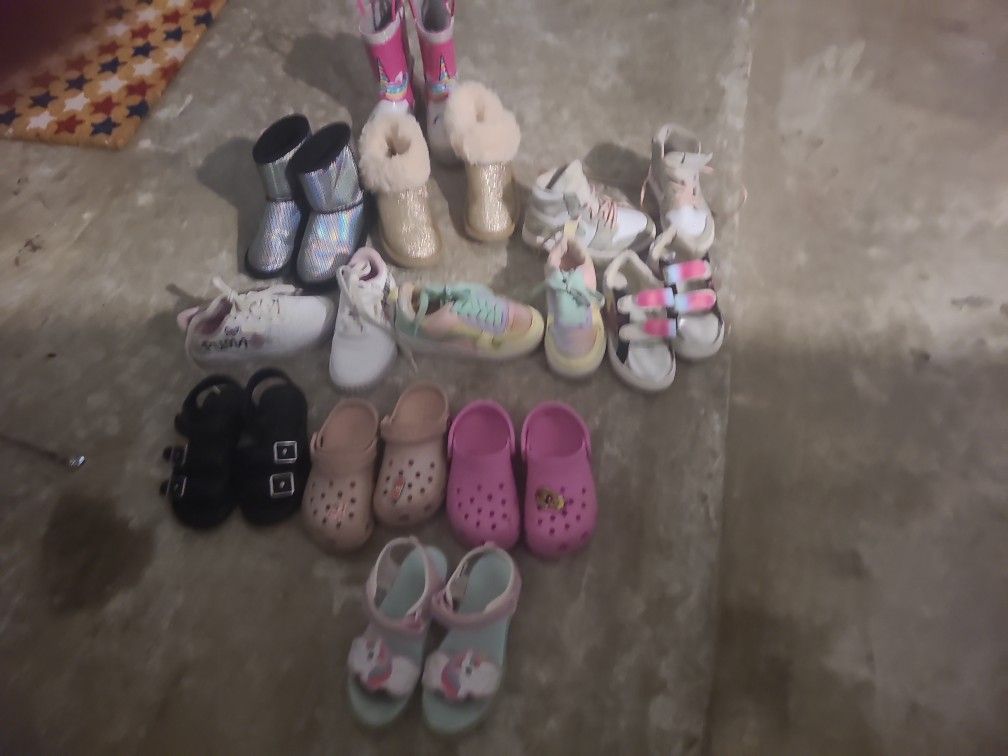Back to school shoe sale