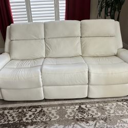 Wrigley Power Motion Sofa