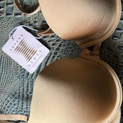 Bra Fenty by Rihanna