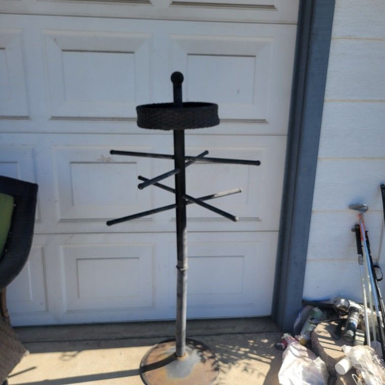 Pool Towel Hanger!