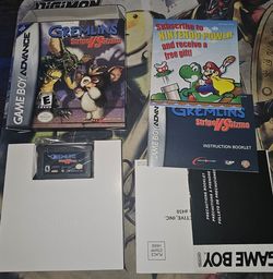 GAMEBOY Advance Gremlins Stripe VS Gizmo