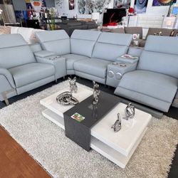 Brand New Power Reclining Sectional Sofa / Sofa Seccional Reclinable Eléctrico Nuevo a Estrenar … Fast 🚚