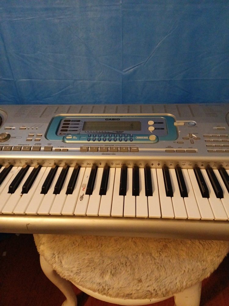 Casio Keyboard 