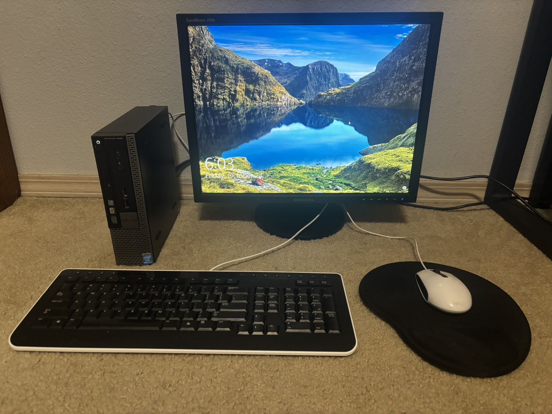 🖥️ Dell Desktop Computer + Samsung Monitor Bundle – $160 (Lynnwood)