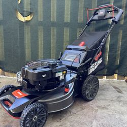 BRAND NEW ECHO LM-2119SP POWERED BY BRIGGS AND STRATTON 190CC / 8.75 FT -lbs. SELF PROPELLED BIG REAR WHEELS DRIVE. WITH GRASS BAG.  READY TO MAKE YOU