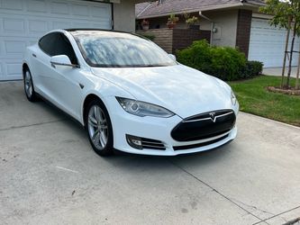 2013 Tesla Model S