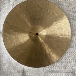 Paiste 16 Signature Traditional Thin Crash 