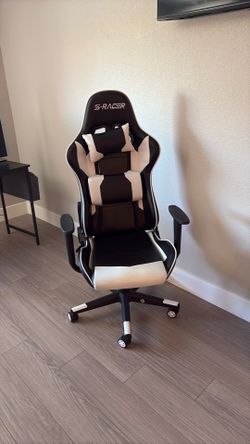 Gaming chair