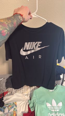 Nike Shirt L