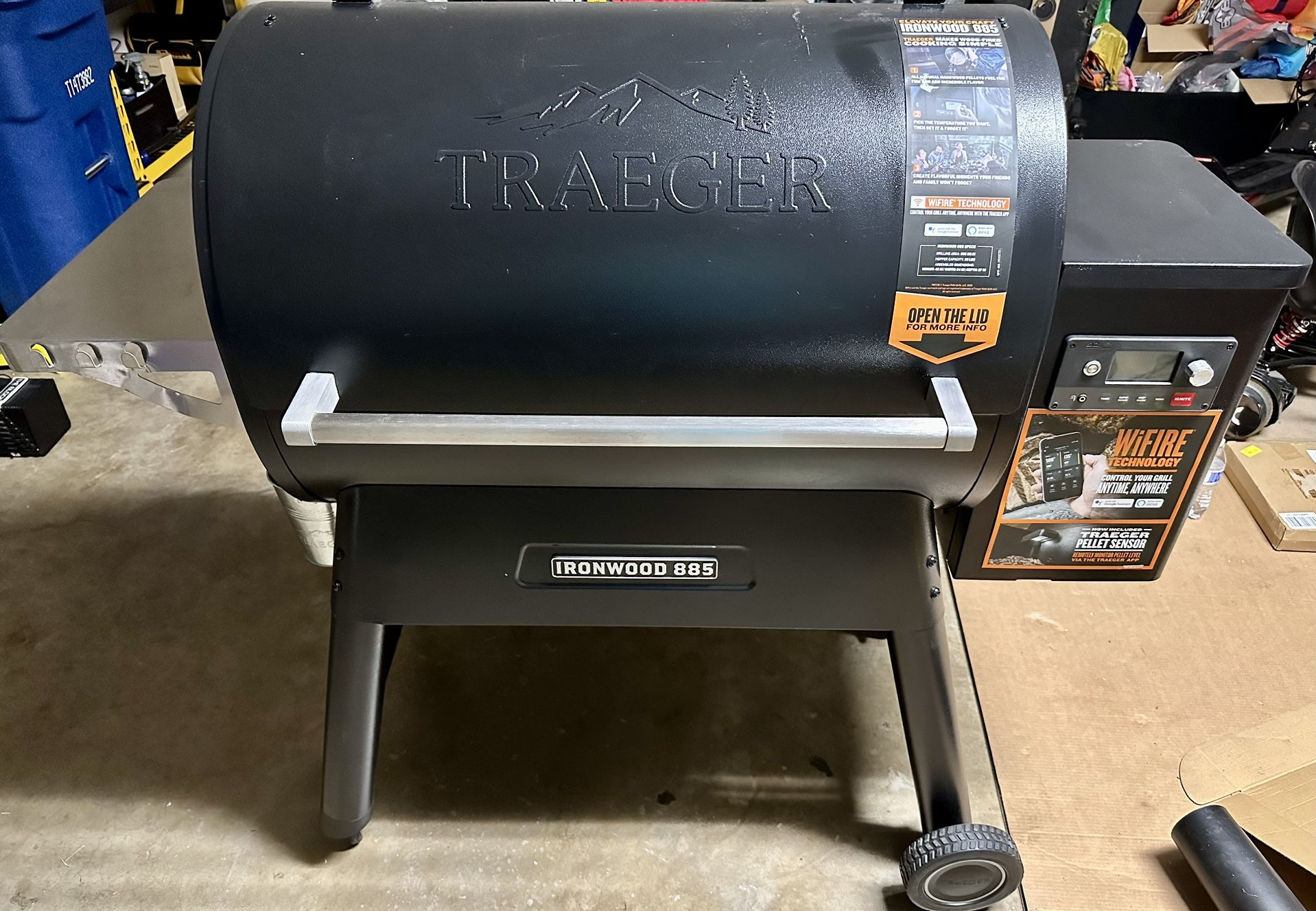 New Traeger Ironwood Series 885 Pellet Grill WiFire Technology