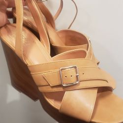 Vince CAMUTO 10M WOMEN'S WEDGE Cute!!
