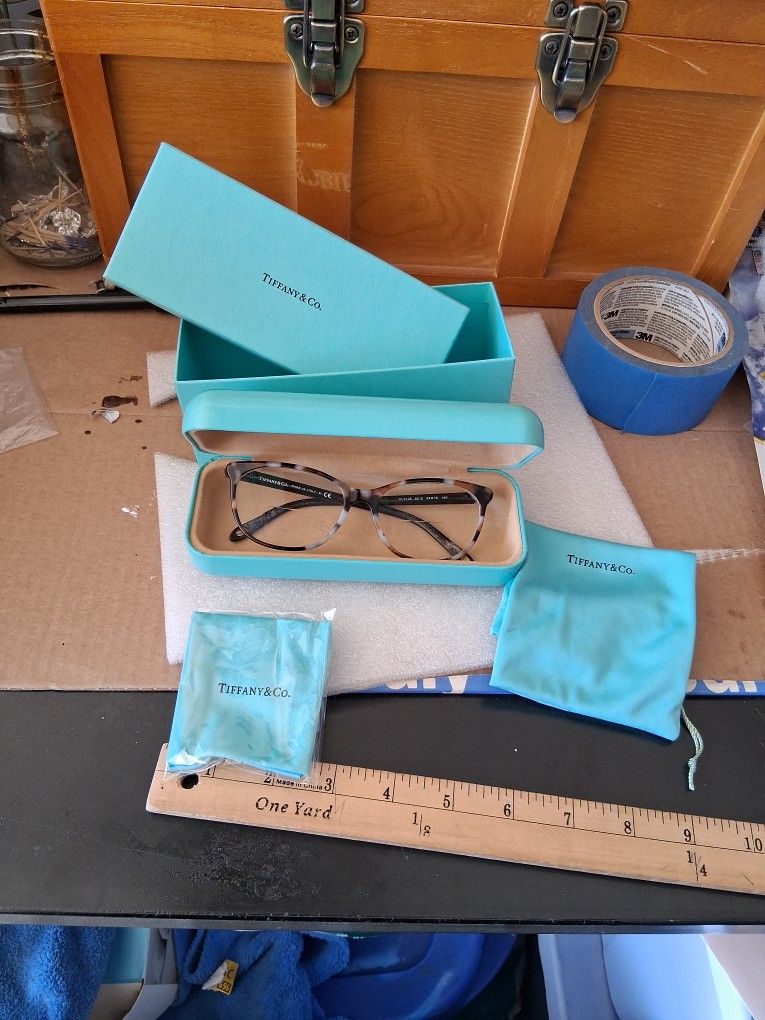 Women's Tiffany Glasses