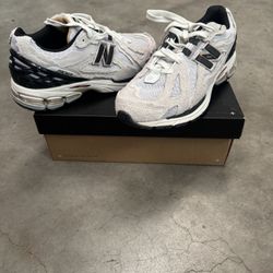 New Balance 1906r Shoes