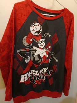 DC Comics women's Harley Quinn pullover size large