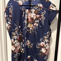 Women’s XXL Blouse