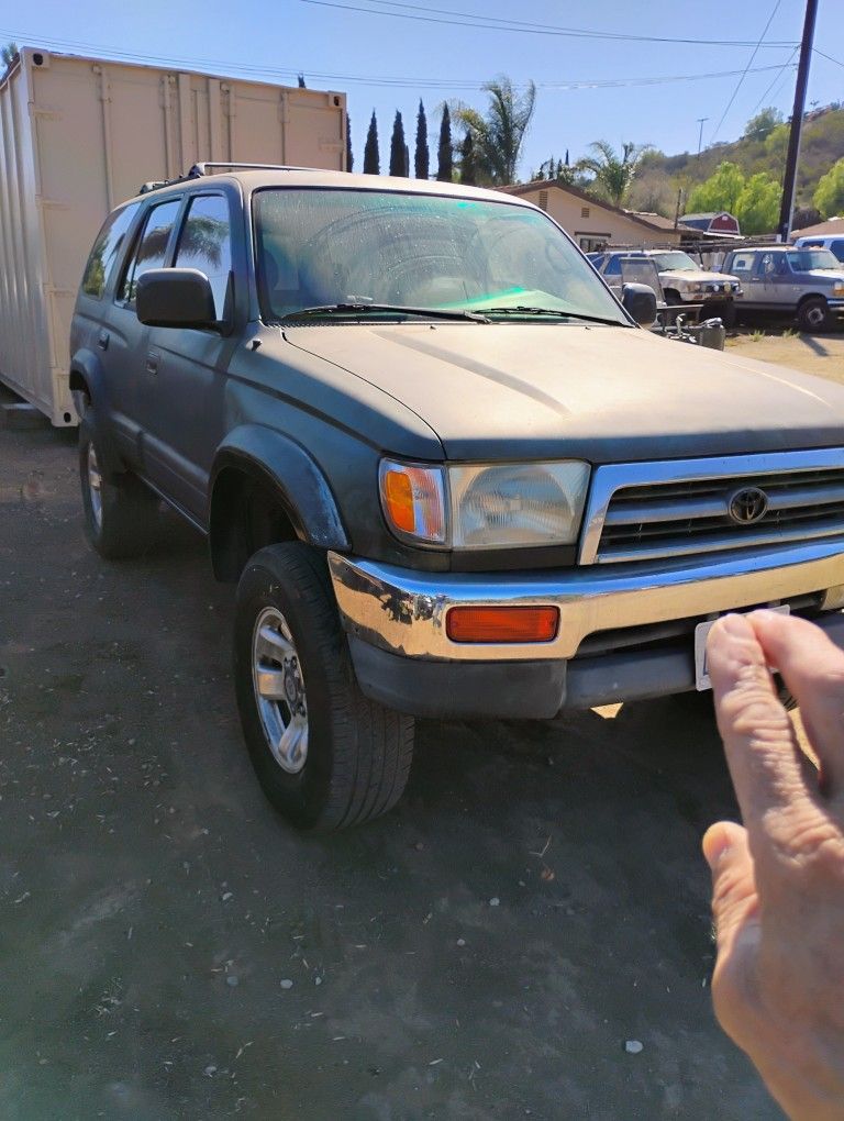 1998 Toyota 4Runner 