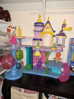Girl toys