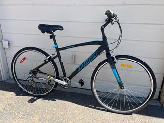 Infinity Boos Three Hybrid Bicycle
