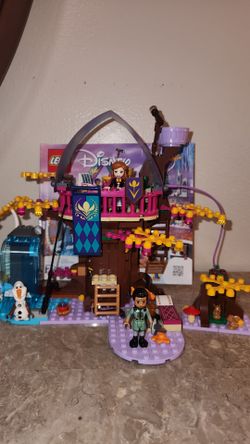 2 sets of lego Frozen