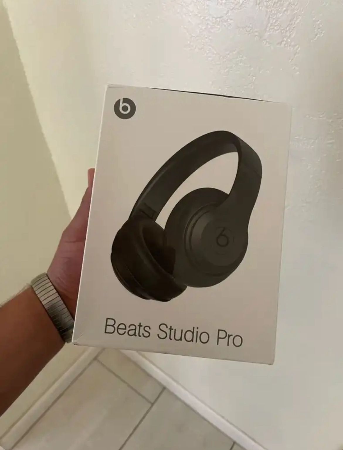 Beats Studio Pro