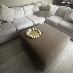 Sectional Couch And Ottoman 