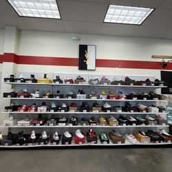 Jordan’s / Designer Shoes 