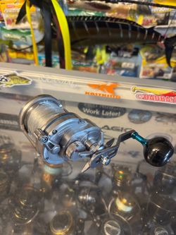 Daiwa Saltiga 40h star drag fishing reel