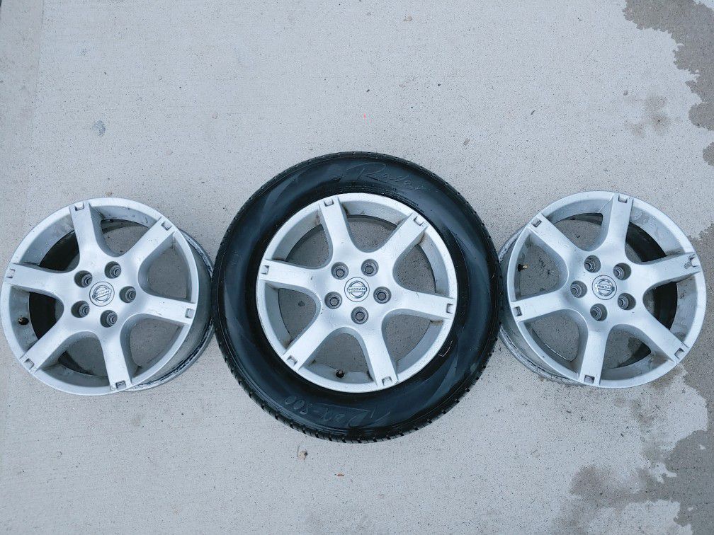 3 (Wheel/rim 17 1/2 & 7 1/2)Nissan Altima 2004/06