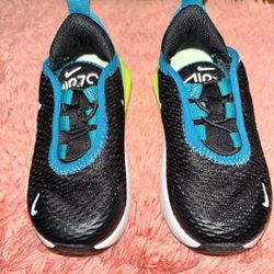 Baby Shoes 