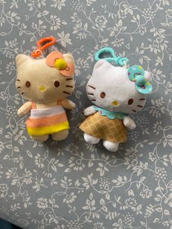 Hello kitty plush dangler